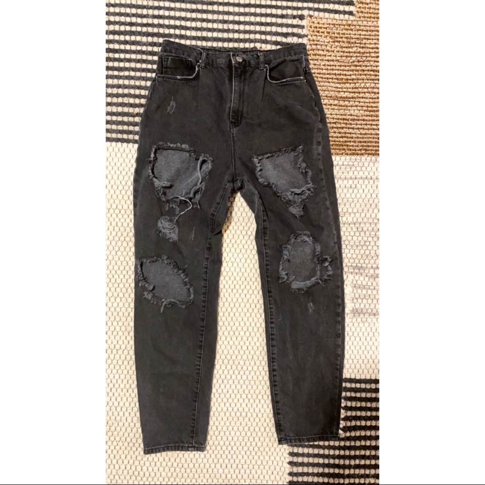 BDG High Waist Mom Jeans 🖤